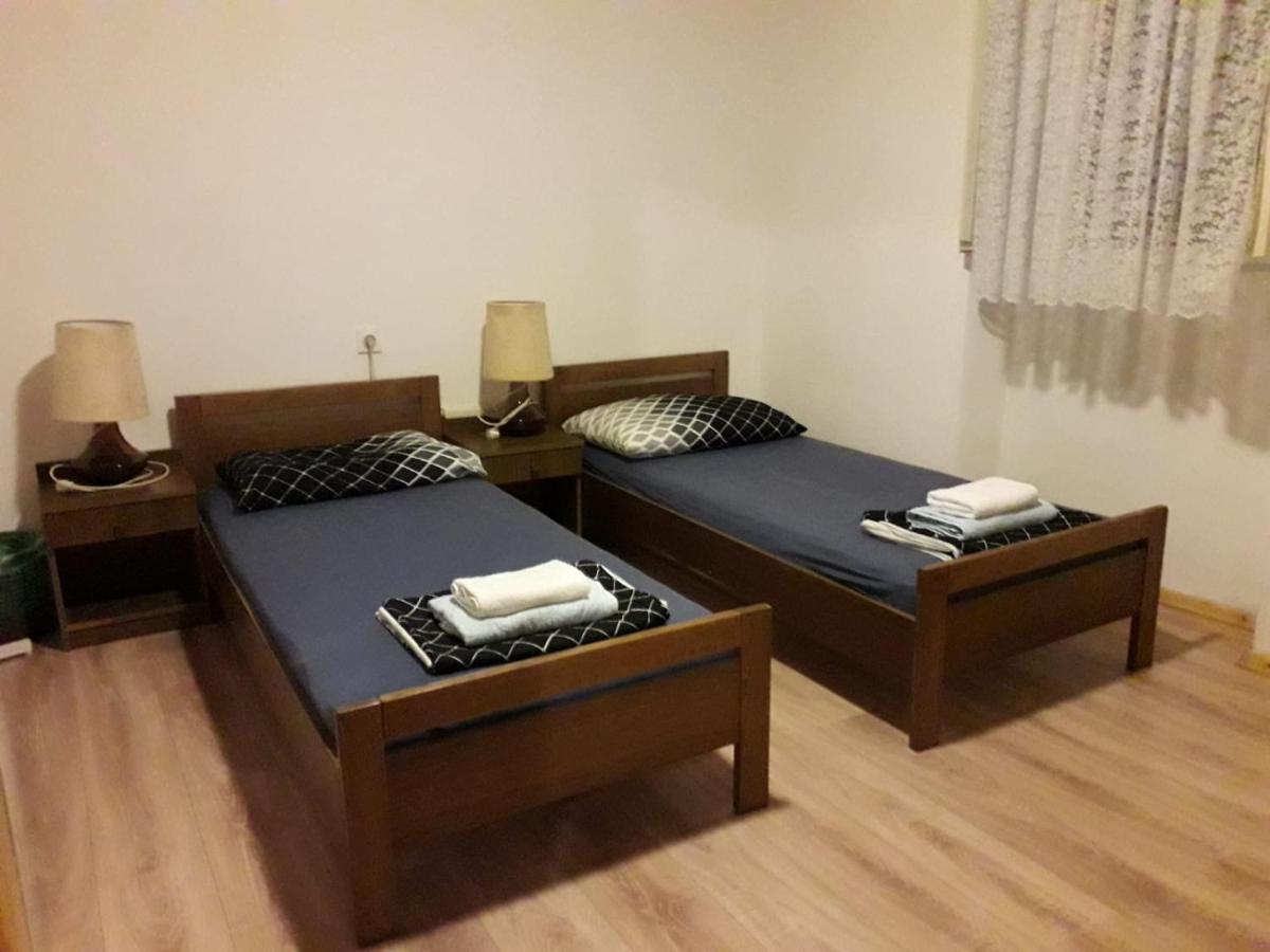 Hostel Flora Mali Losinj Phòng bức ảnh